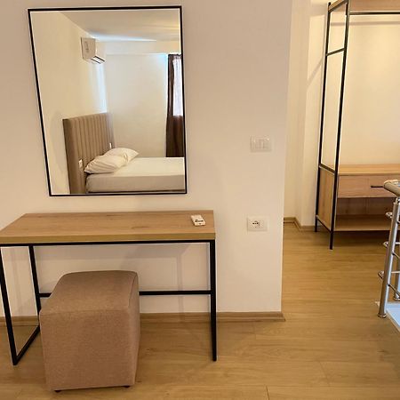 Sunrose Residences Saranda Extérieur photo