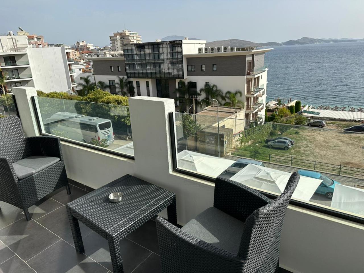 Sunrose Residences Saranda Extérieur photo