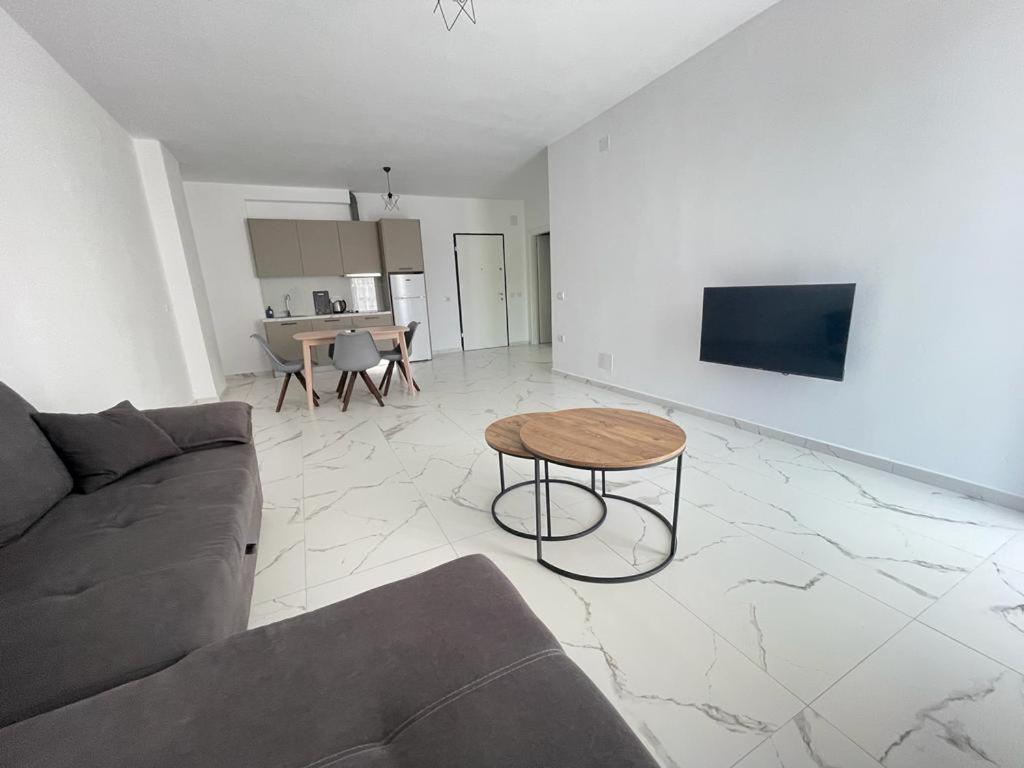 Sunrose Residences Saranda Extérieur photo