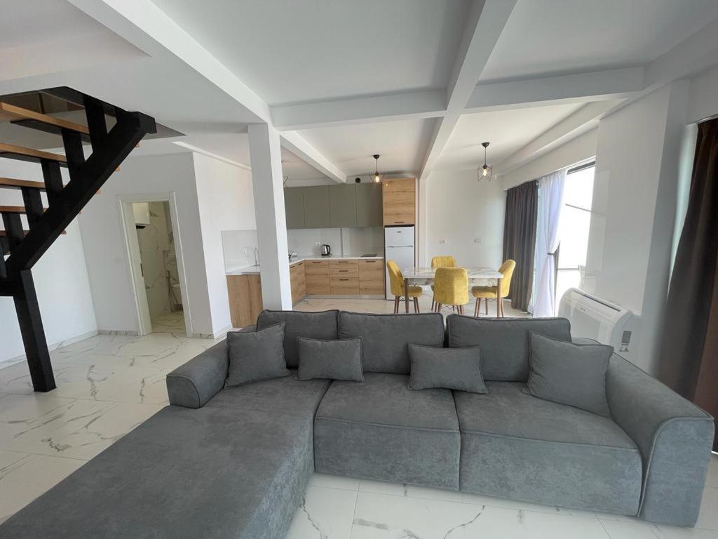 Sunrose Residences Saranda Extérieur photo