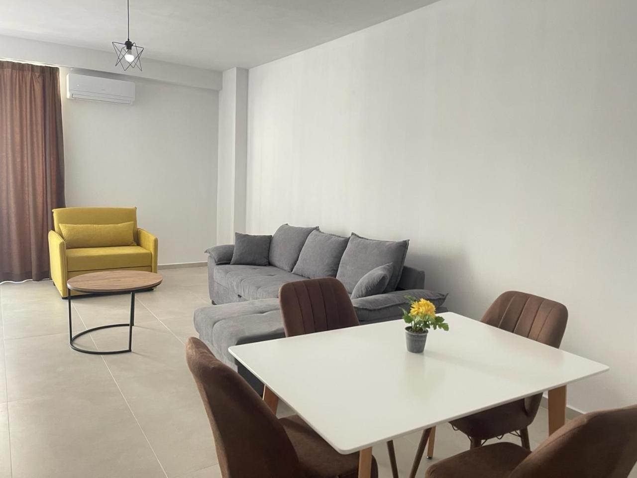 Sunrose Residences Saranda Extérieur photo